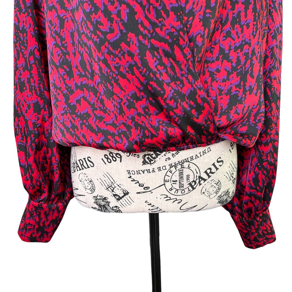 Express Blouse - Picture 10 of 15